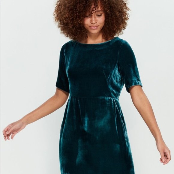 EMILY AND FIN TEAL AGGIE VELVET DRESS - Picture 1 of 2